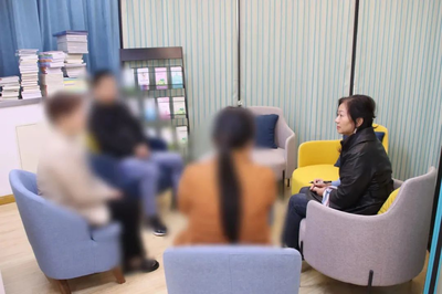 硚口 檢察官+心理咨詢師 共把“家庭教育脈” 面向家長實施的家庭教育咨詢服務(wù)